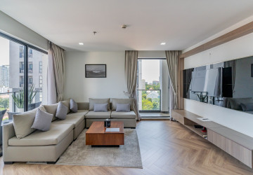 2 Bedroom Serviced Apartment For Rent - BKK1, Phnom Penh thumbnail