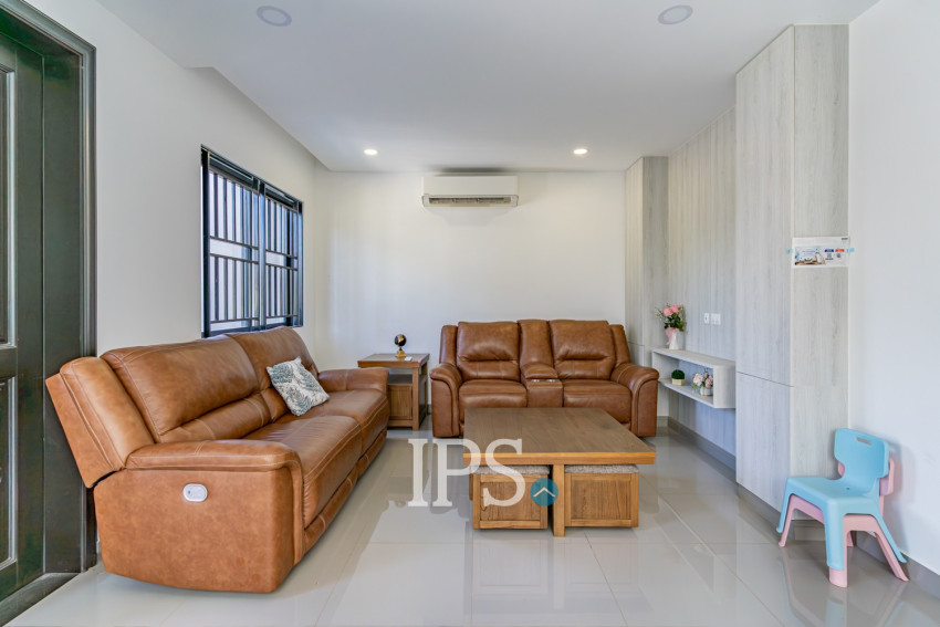 4 Bedroom Villa For Sale - Chip Mong Grand Phnom Penh, Khmounh, Phnom Penh