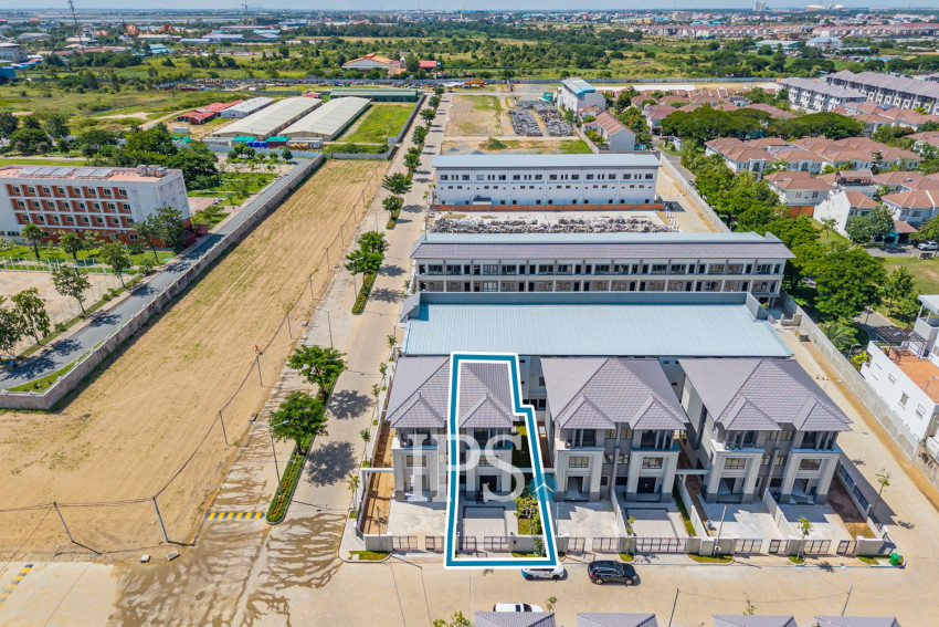 4 Bedroom Villa For Sale - Chip Mong Grand Phnom Penh, Khmounh, Phnom Penh