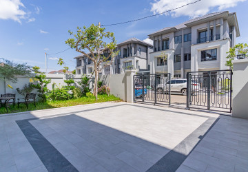 4 Bedroom Villa For Sale - Chip Mong Grand Phnom Penh, Khmounh, Phnom Penh thumbnail
