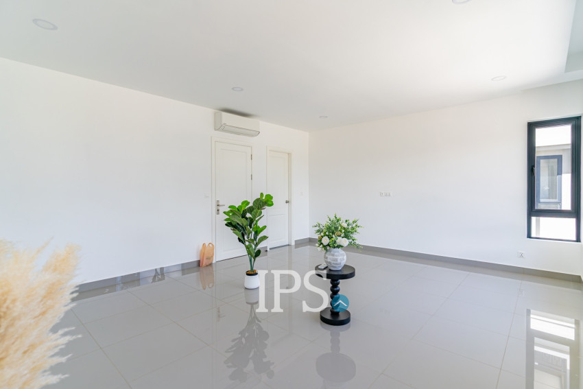 4 Bedroom Villa For Sale - Chip Mong Grand Phnom Penh, Khmounh, Phnom Penh