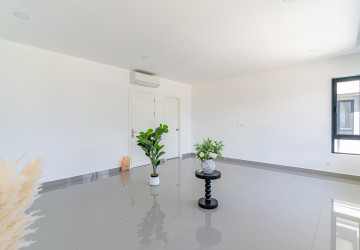 4 Bedroom Villa For Sale - Chip Mong Grand Phnom Penh, Khmounh, Phnom Penh thumbnail