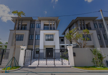 4 Bedroom Villa For Sale - Chip Mong Grand Phnom Penh, Khmounh, Phnom Penh thumbnail
