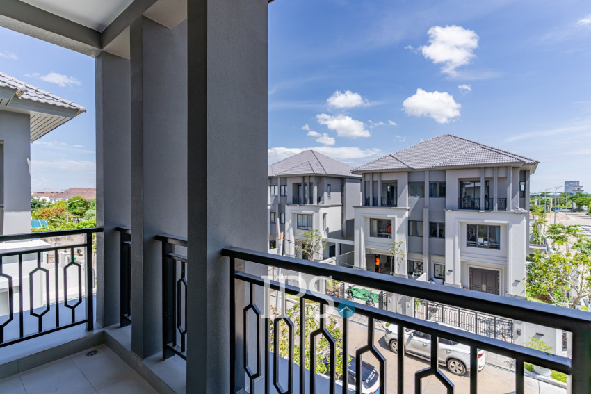 4 Bedroom Villa For Rent - Chip Mong Grand Phnom Penh, Kmuonh, Phnom Penh