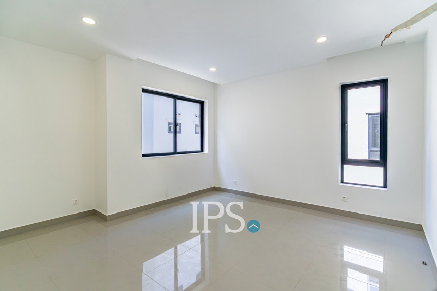 4 Bedroom Villa For Rent - Chip Mong Grand Phnom Penh, Kmuonh, Phnom Penh