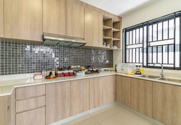 4 Bedroom Villa For Rent - Chip Mong Grand Phnom Penh, Kmuonh, Phnom Penh thumbnail