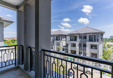 4 Bedroom Villa For Rent - Chip Mong Grand Phnom Penh, Kmuonh, Phnom Penh thumbnail