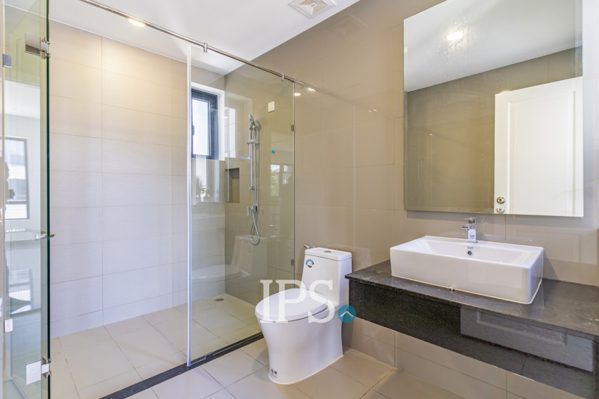 4 Bedroom Villa For Rent - Chip Mong Grand Phnom Penh, Kmuonh, Phnom Penh