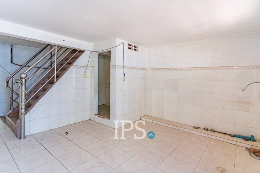 5 Bedroom Shophouse For Rent - Boeung Kak 2, Phnom Penh