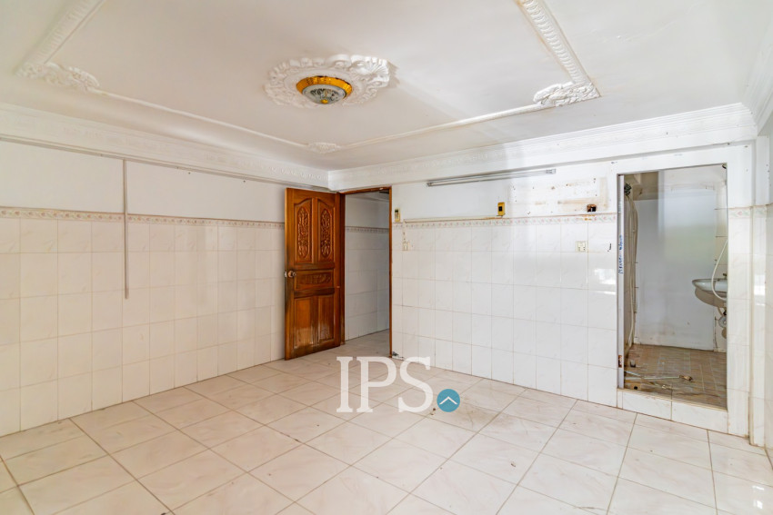 5 Bedroom Shophouse For Rent - Boeung Kak 2, Phnom Penh