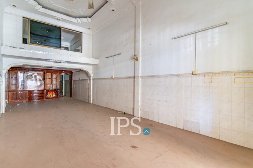 5 Bedroom Shophouse For Rent - Boeung Kak 2, Phnom Penh