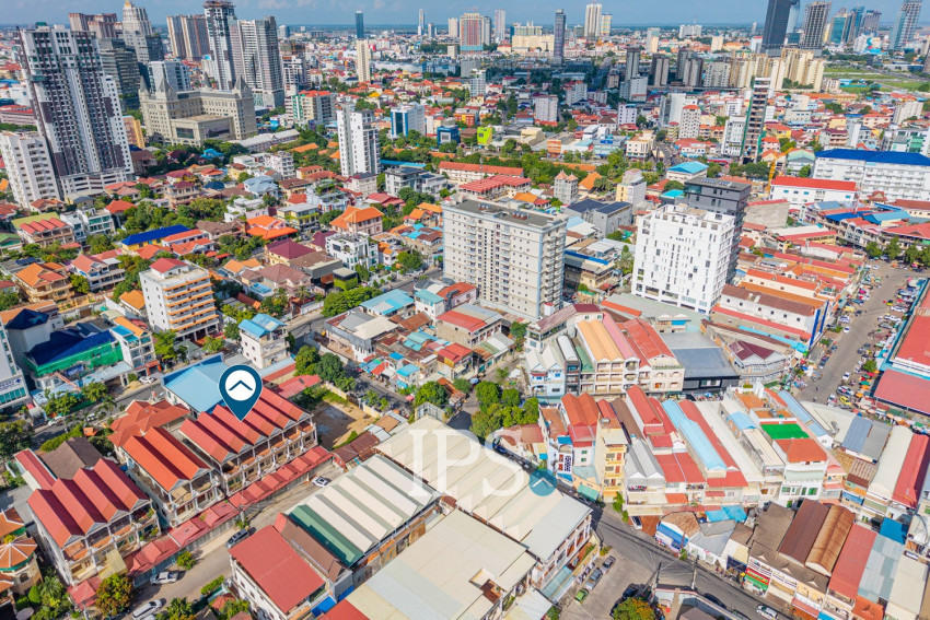 5 Bedroom Shophouse For Rent - Boeung Kak 2, Phnom Penh