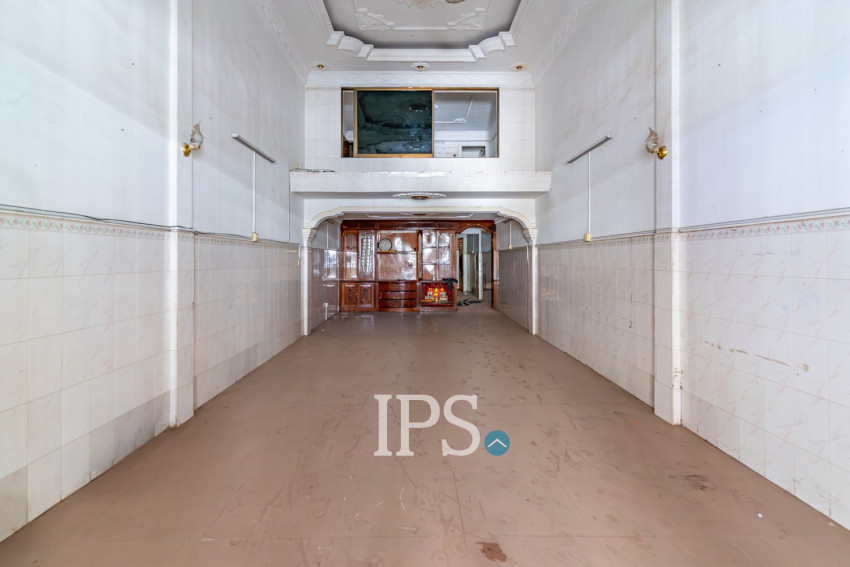 5 Bedroom Shophouse For Rent - Boeung Kak 2, Phnom Penh