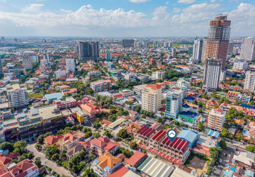 5 Bedroom Shophouse For Rent - Boeung Kak 2, Phnom Penh thumbnail