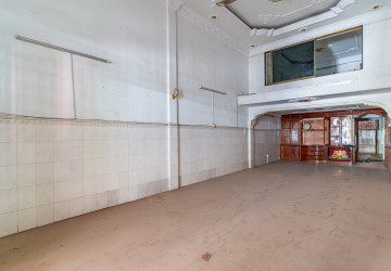 5 Bedroom Shophouse For Rent - Boeung Kak 2, Phnom Penh thumbnail