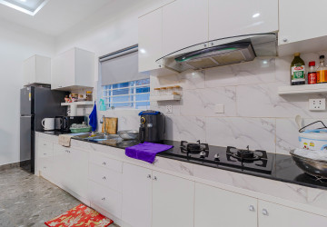 2 Bedroom Apartment For Rent - Svay Dangkum, Siem Reap thumbnail