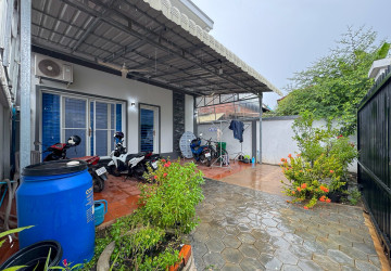 2 Bedroom Apartment For Rent - Svay Dangkum, Siem Reap thumbnail