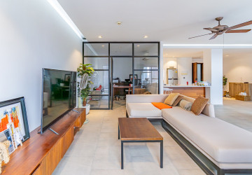18th Floor 2 Bedroom Penthouse For Sale - Urban Loft, Sen Sok, Phnom Penh thumbnail
