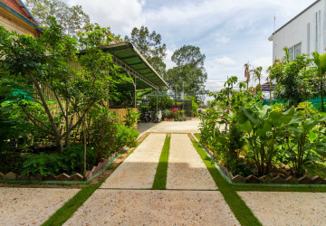 2 Bedroom Apartment For Rent - Sala Kamreuk, Siem Reap thumbnail