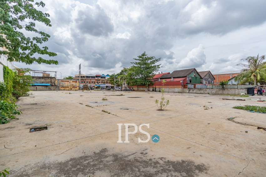 2,600 Sqm Land For Rent - National Road 3, Phnom Penh
