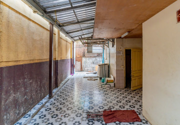750 Sqm Warehouse For Sale - 7 Makara, Phnom Penh thumbnail