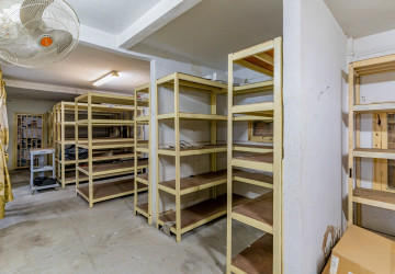 750 Sqm Warehouse For Sale - 7 Makara, Phnom Penh thumbnail
