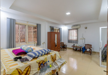 750 Sqm Warehouse For Sale - 7 Makara, Phnom Penh thumbnail