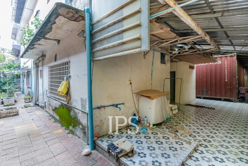 750 Sqm Warehouse For Sale - 7 Makara, Phnom Penh