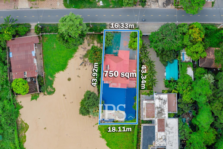 3 Bedroom Villa For Sale - Chroy Changva, Phnom Penh