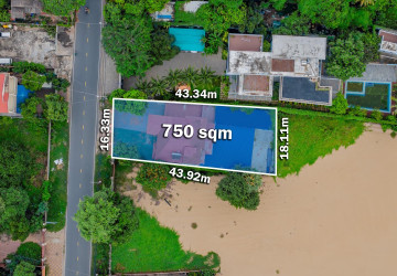 3 Bedroom Villa For Sale - Chroy Changva, Phnom Penh thumbnail