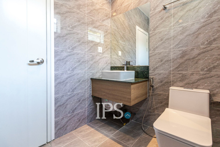 6 Unit Apartment Building For Rent - Slor Kram, Siem Reap