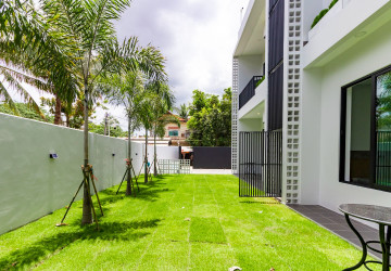 6 Unit Apartment Building For Rent - Slor Kram, Siem Reap thumbnail