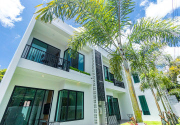 6 Unit Apartment Building For Rent - Slor Kram, Siem Reap thumbnail