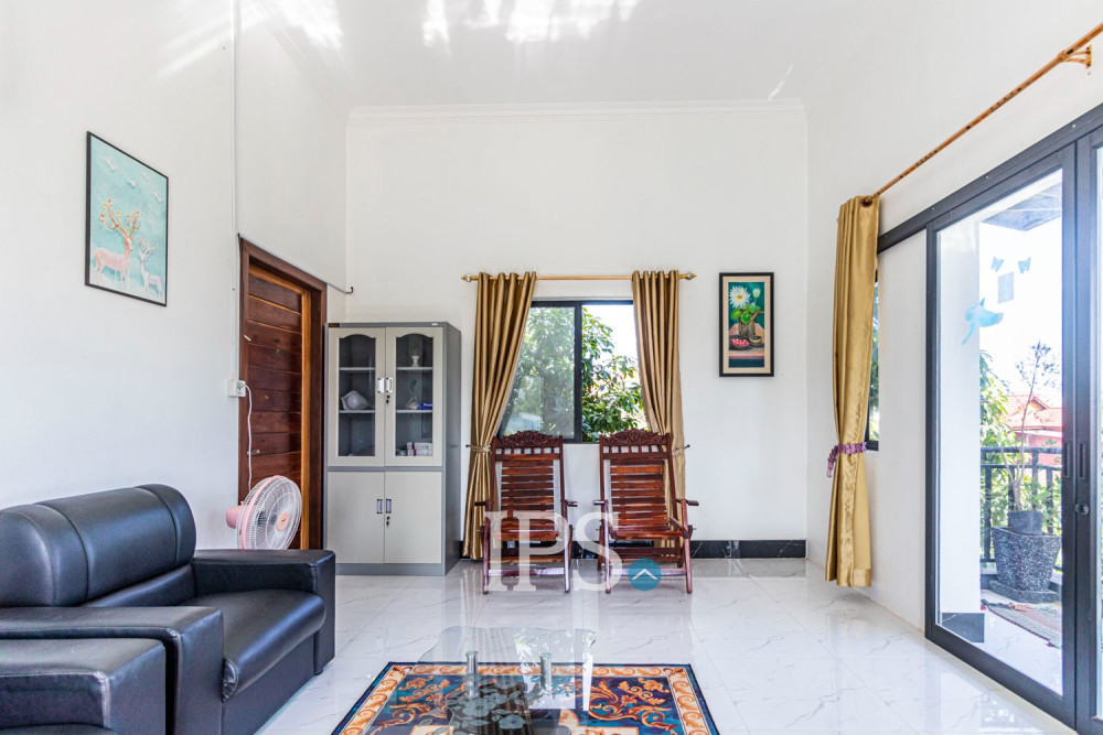 3 Bedroom House For Sale - Svay Dangkum, Siem Reap - Image 5