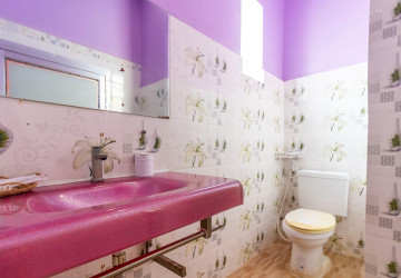 26 Bedroom Hotel For Sale - Svay Dangkum, SIem Reap thumbnail