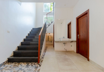 9 Bedroom Apartment For Sale - Sala Kamreuk, Siem Reap thumbnail