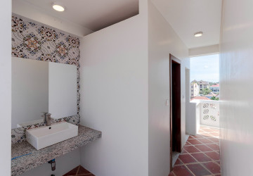 9 Bedroom Apartment For Sale - Sala Kamreuk, Siem Reap thumbnail