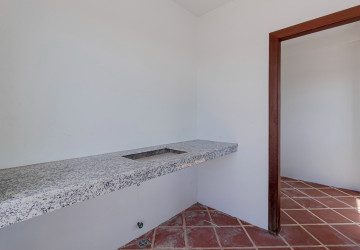 9 Bedroom Apartment For Sale - Sala Kamreuk, Siem Reap thumbnail