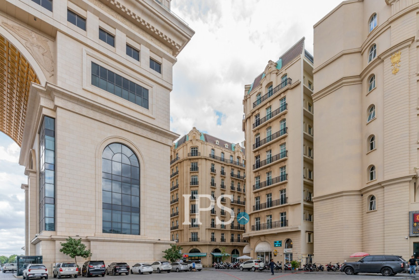 4 Bedroom Penthouse For Rent - Tonle Bassac, Phnom Penh