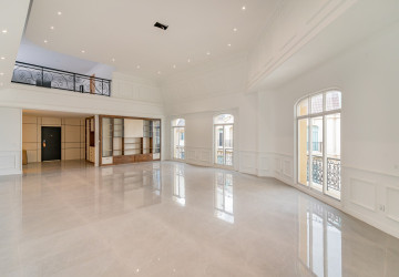 4 Bedroom Penthouse For Rent - Tonle Bassac, Phnom Penh thumbnail