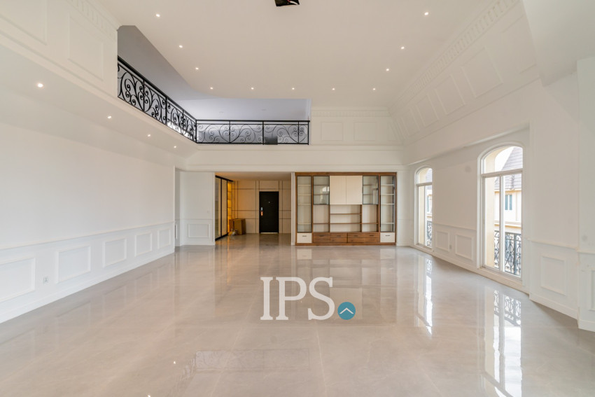 4 Bedroom Penthouse For Rent - Tonle Bassac, Phnom Penh