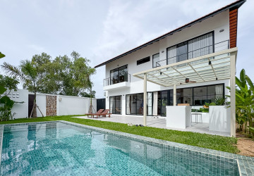 4 Bedroom Villa For Rent - Svay Dangkum, Siem Reap thumbnail