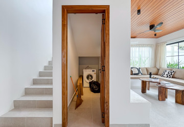 4 Bedroom Villa For Rent - Svay Dangkum, Siem Reap thumbnail