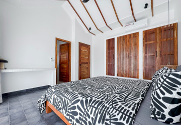 4 Bedroom Villa For Rent - Svay Dangkum, Siem Reap thumbnail