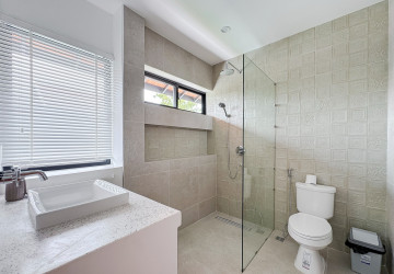 4 Bedroom Villa For Rent - Svay Dangkum, Siem Reap thumbnail