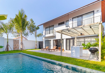 4 Bedroom Villa For Rent - Svay Dangkum, Siem Reap thumbnail