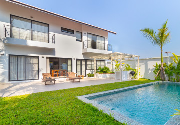 4 Bedroom Villa For Rent - Svay Dangkum, Siem Reap thumbnail