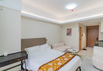 7th Floor 29 Sqm Studio Condo For Sale - Le Conde, BKK1, Phnom Penh thumbnail