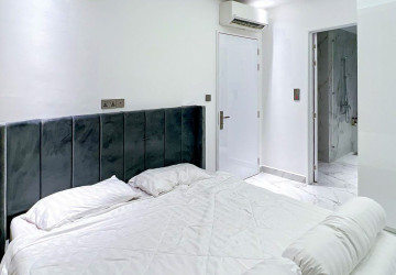 12th Floor 2 Bedroom Condo For Sale - J Tower 2, BKK1, Phnom Penh thumbnail