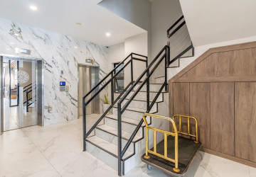 150 Sqm Office Space For Rent - Boeung Kak 2, Phnom Penh thumbnail